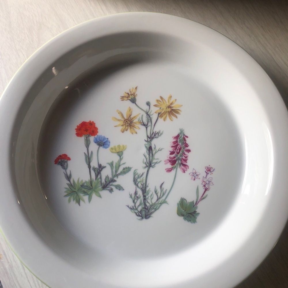 White Floral Ceramic Baking Dish - White